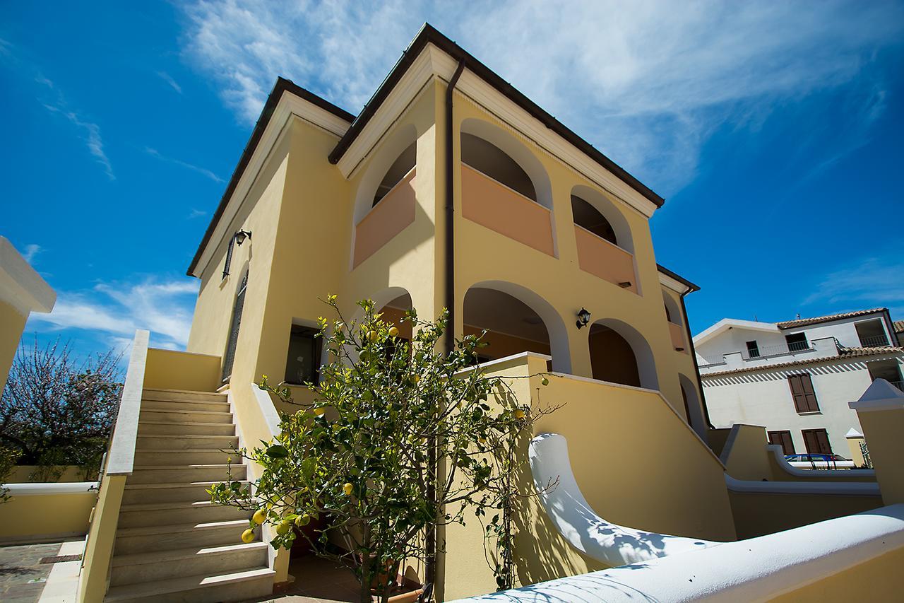 Le Residenze Del Maria Rosaria - Vico Friuli 1 Orosei Exterior foto